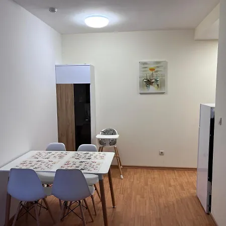Sea View Apartament In Garden Of Eden דירה *